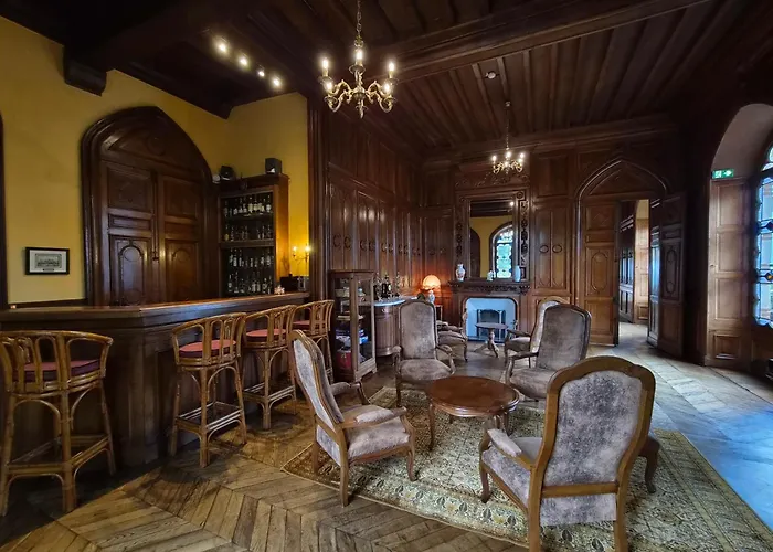 Château de Maulmont